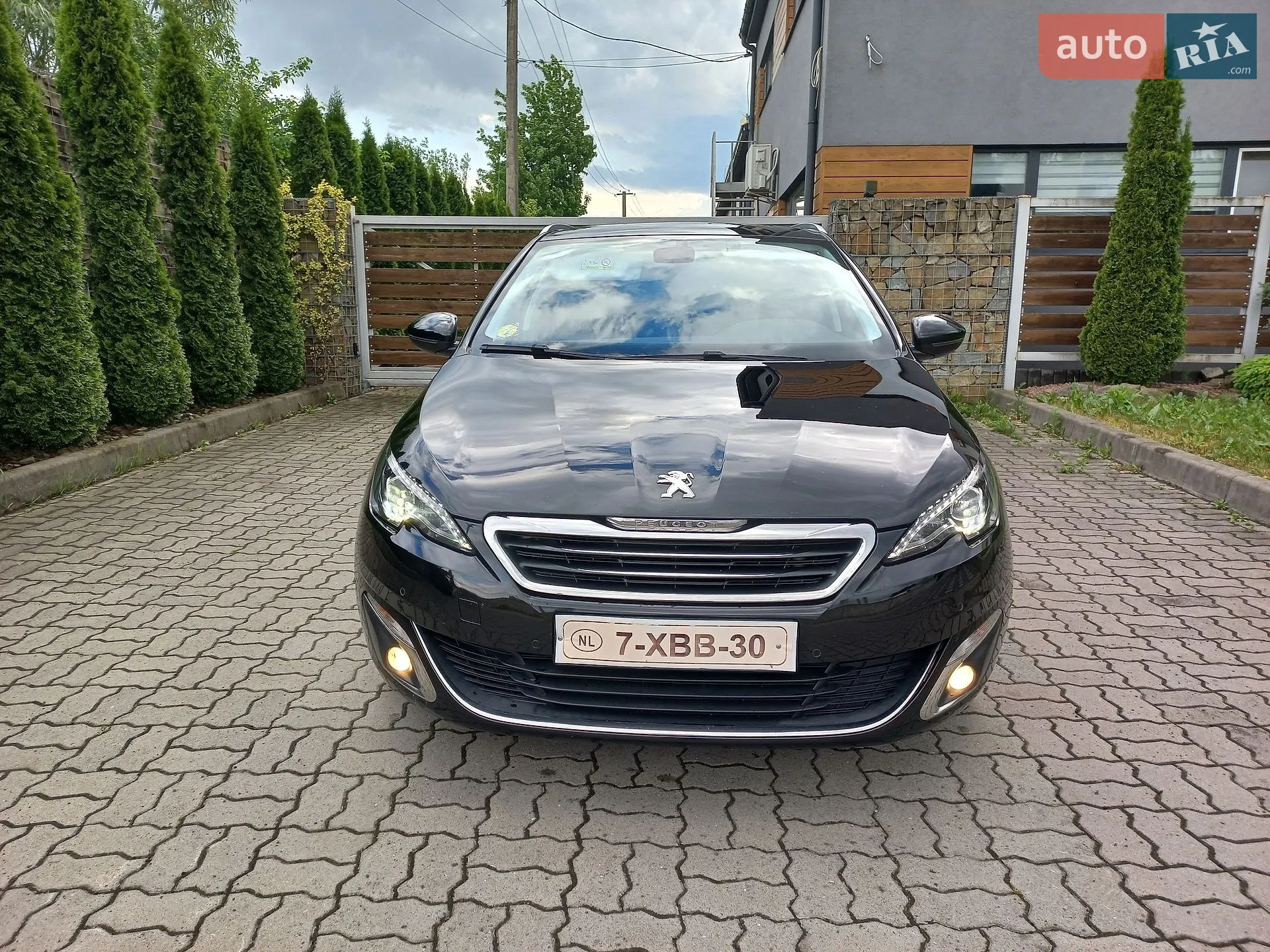 2014 Peugeot 308 - мініатюра 10