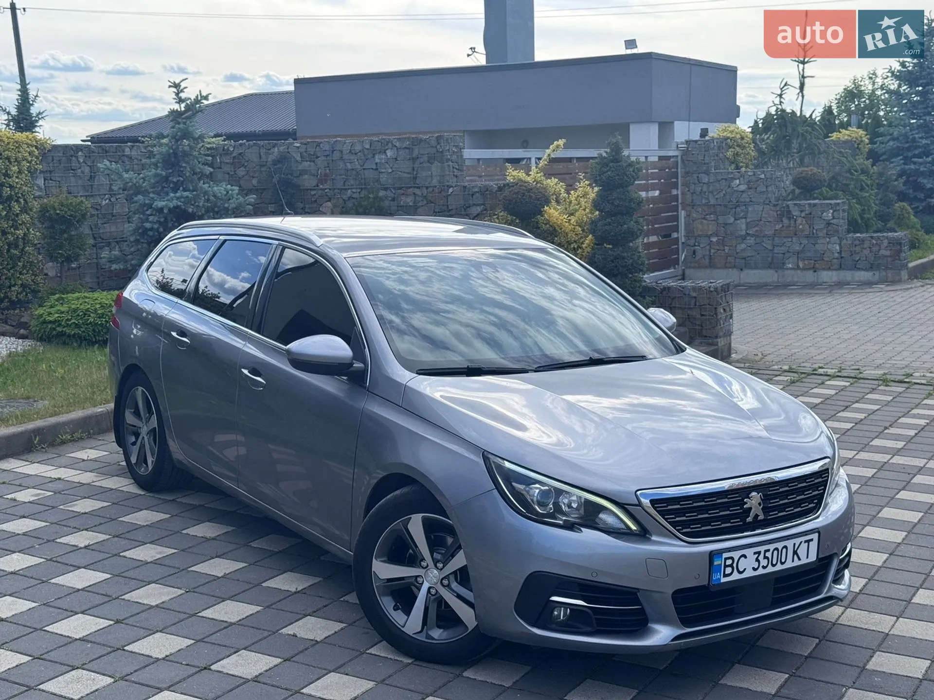2017 Peugeot 308 - мініатюра 8