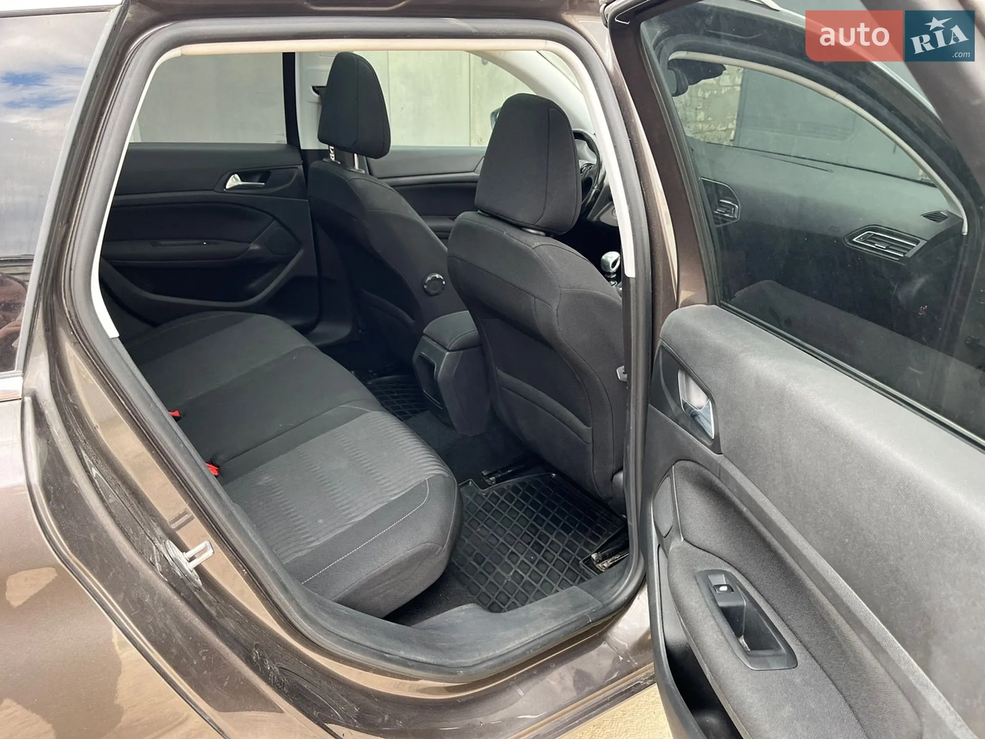 2014 Peugeot 308 - мініатюра 18