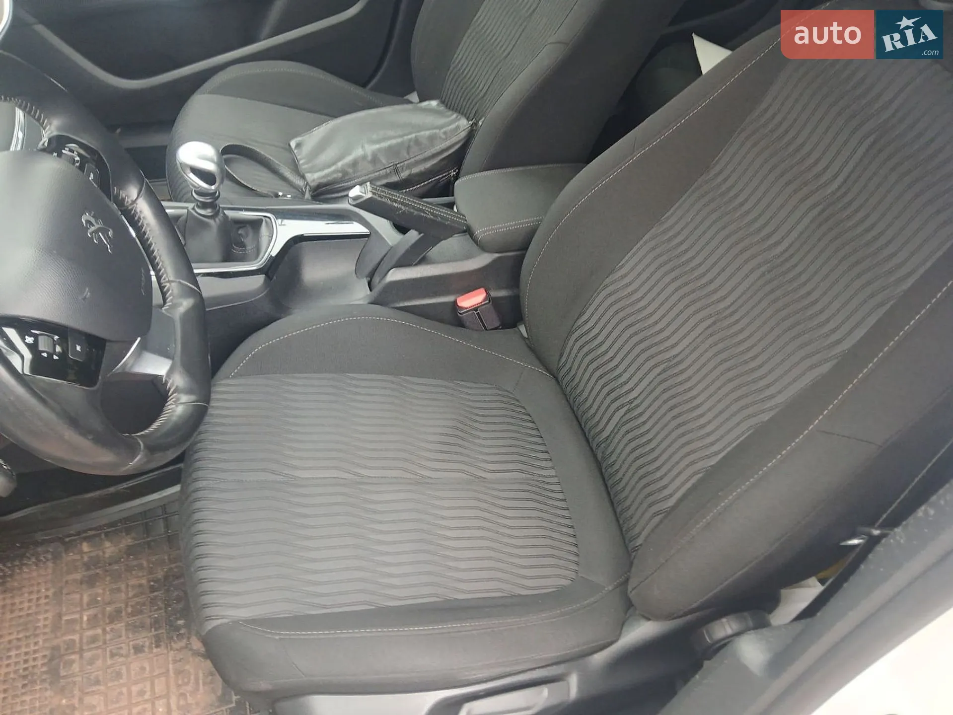 2015 Peugeot 308 - мініатюра 9