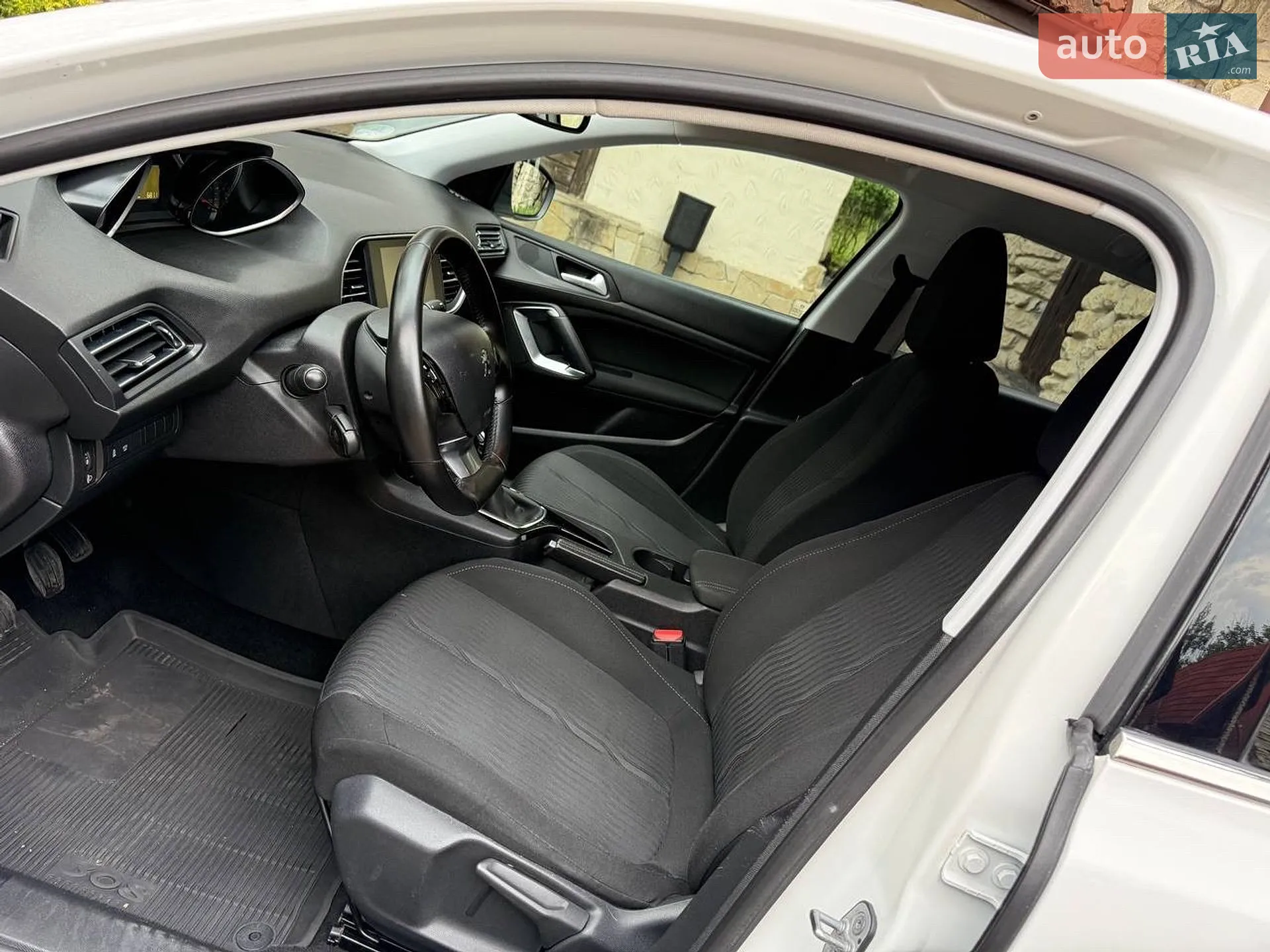 2015 Peugeot 308 - мініатюра 23