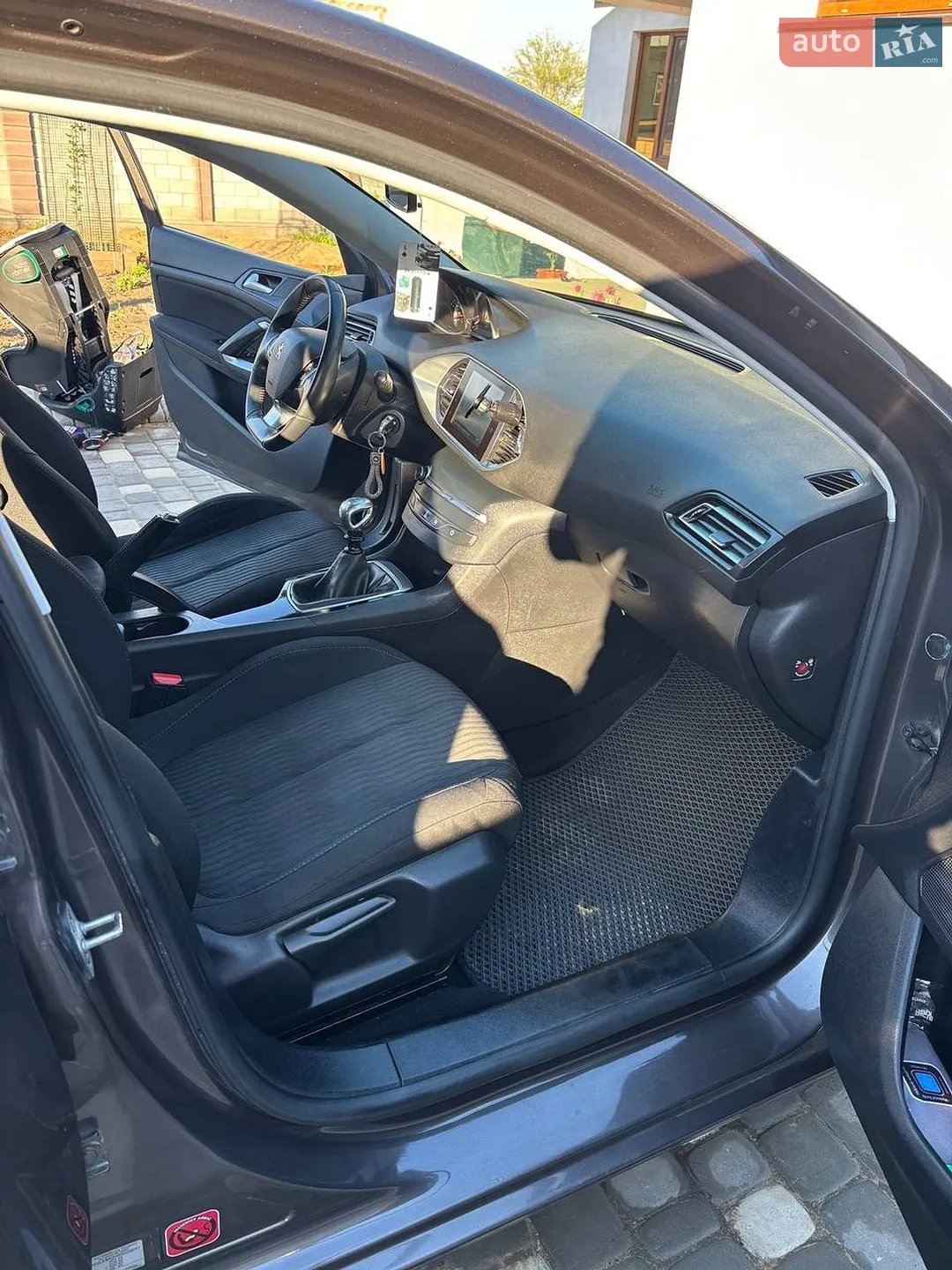 2014 Peugeot 308 - мініатюра 16