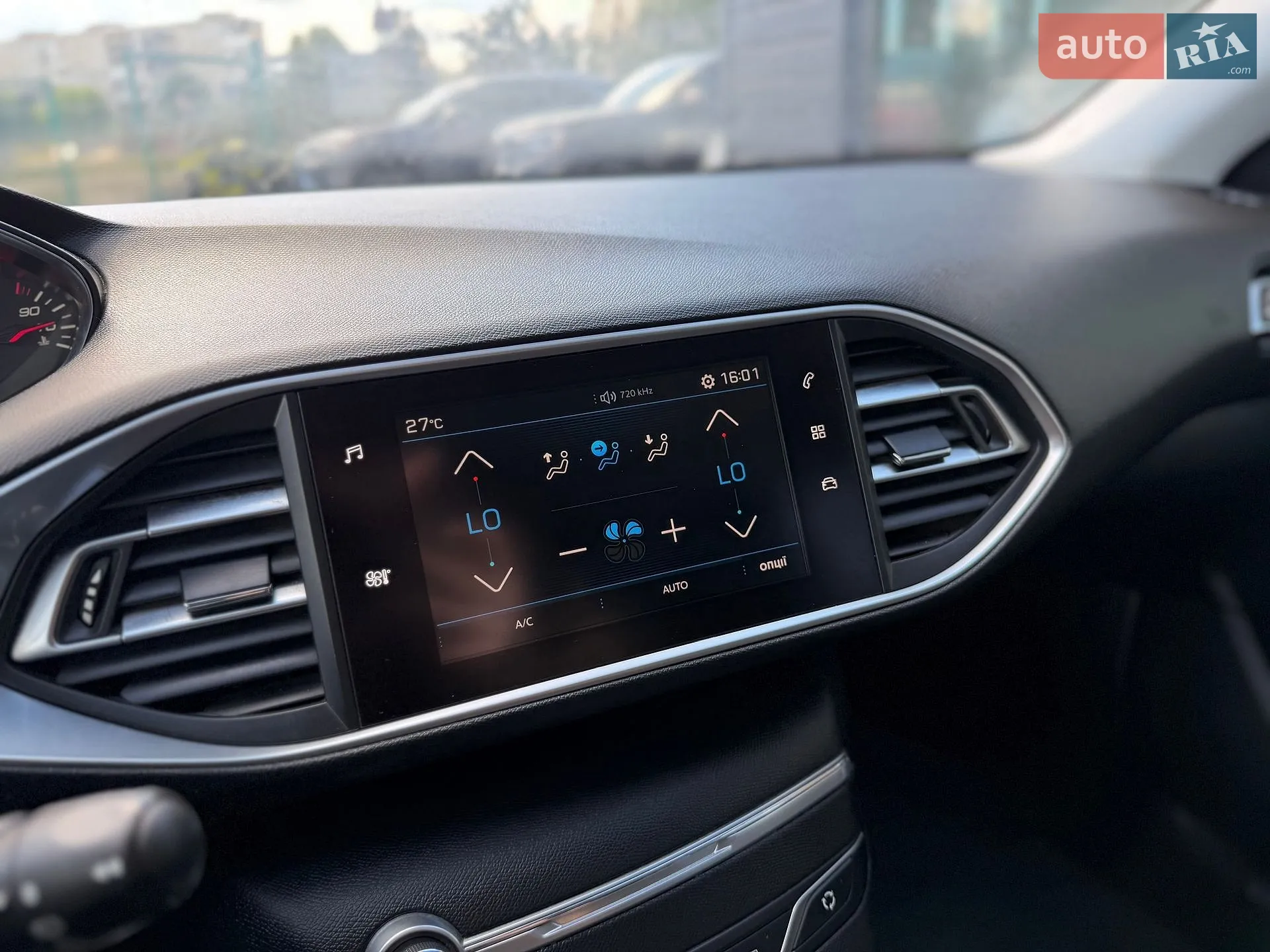 2017 Peugeot 308 - мініатюра 39
