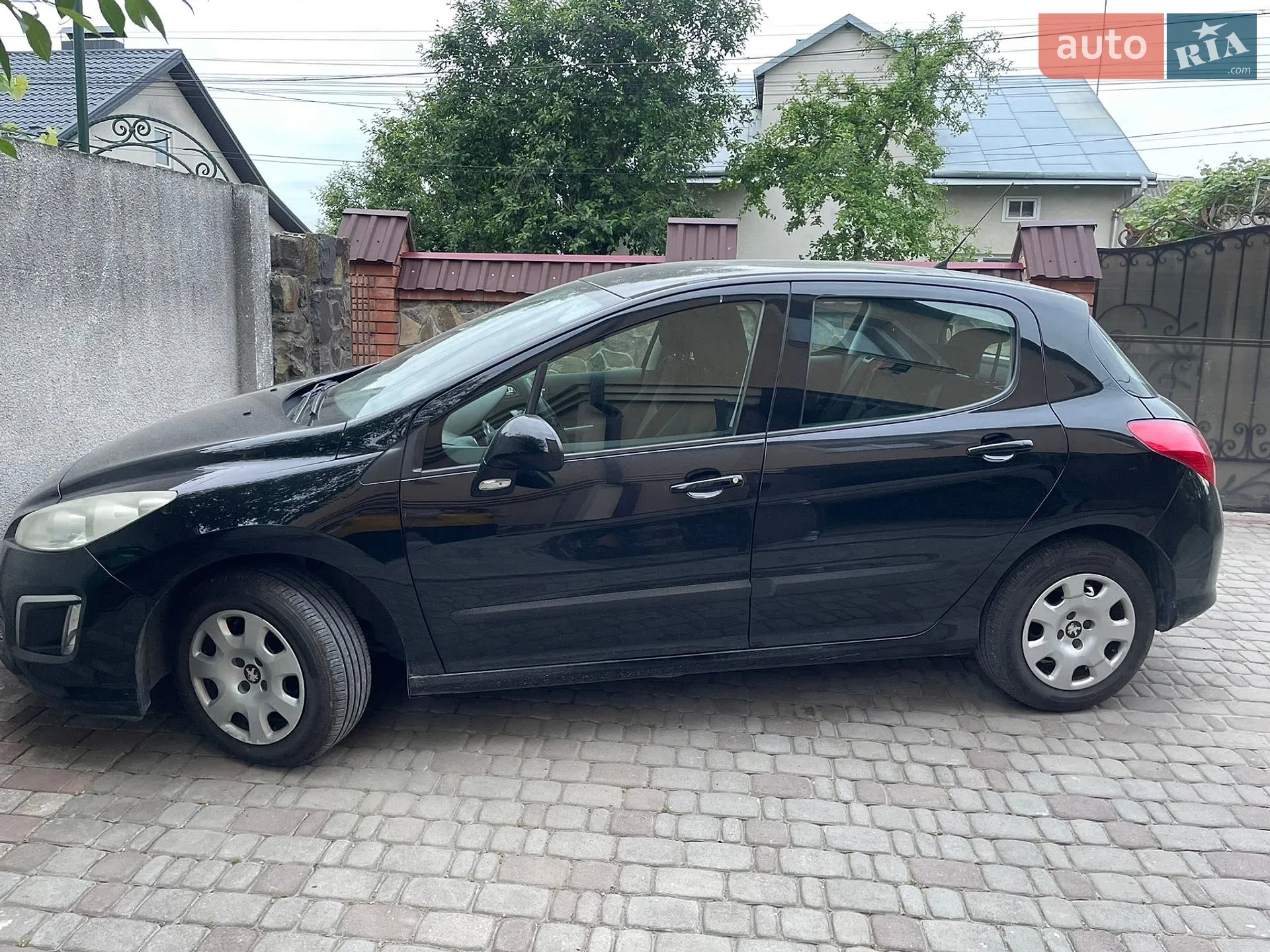 2011 Peugeot 308 - фото 1