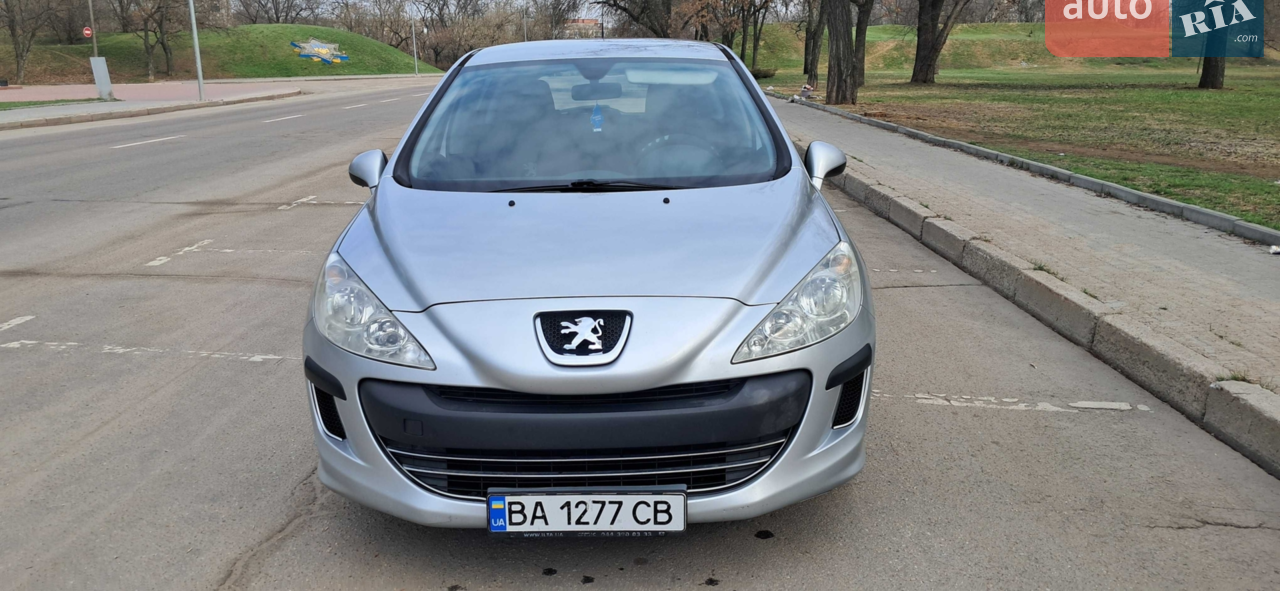 2011 Peugeot 308 - мініатюра 8