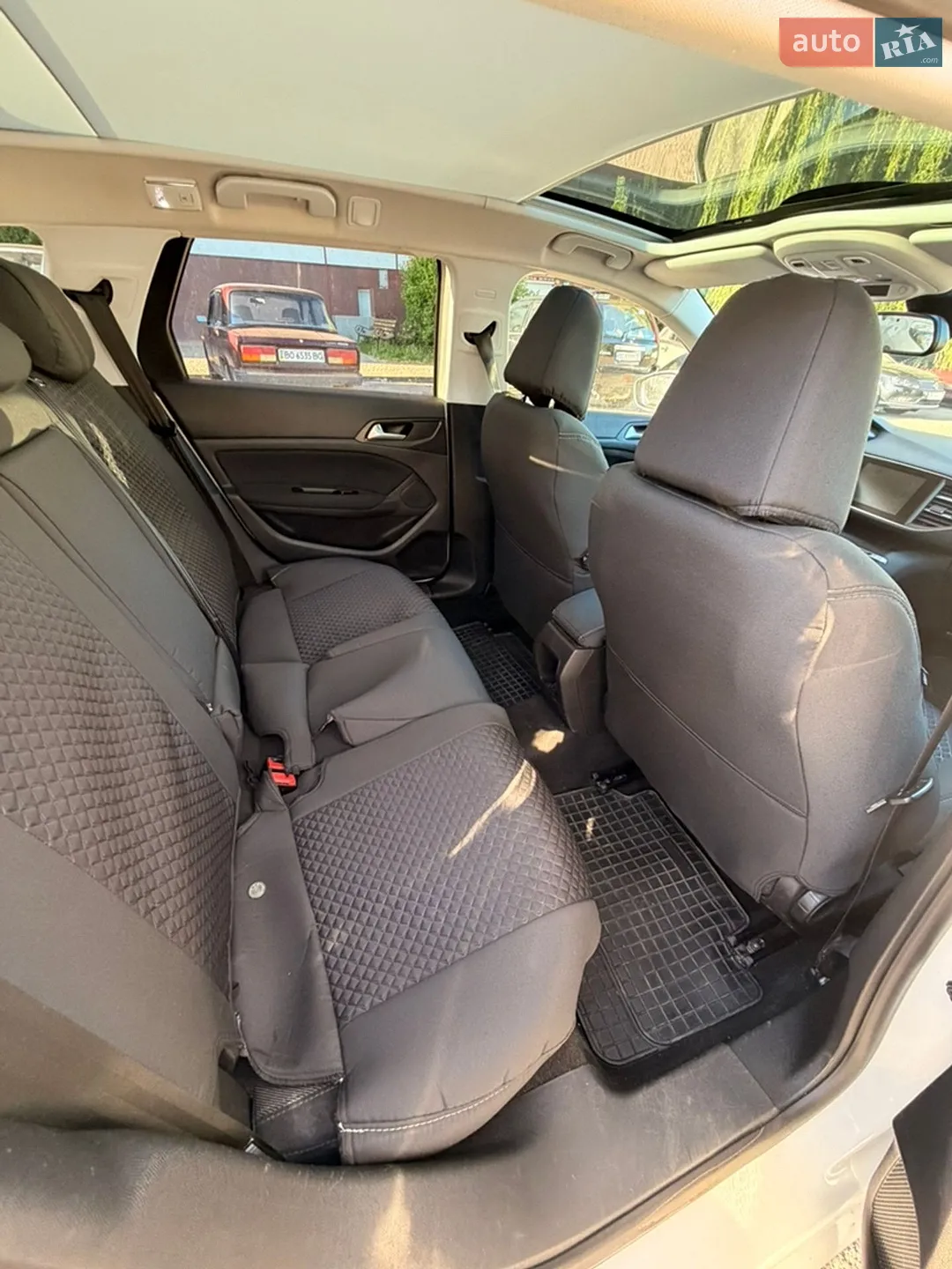 2015 Peugeot 308 - мініатюра 5