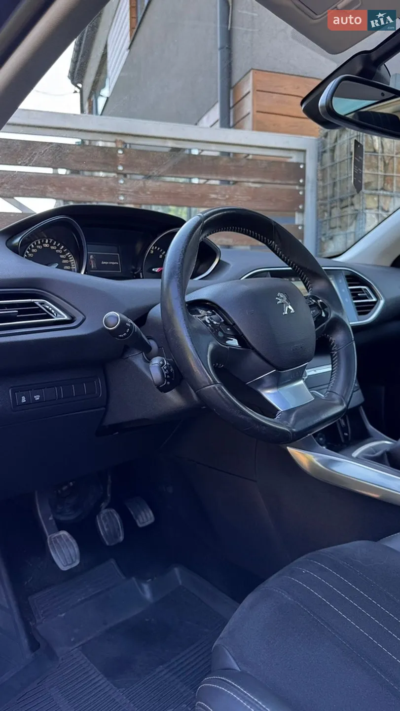 2014 Peugeot 308 - мініатюра 33