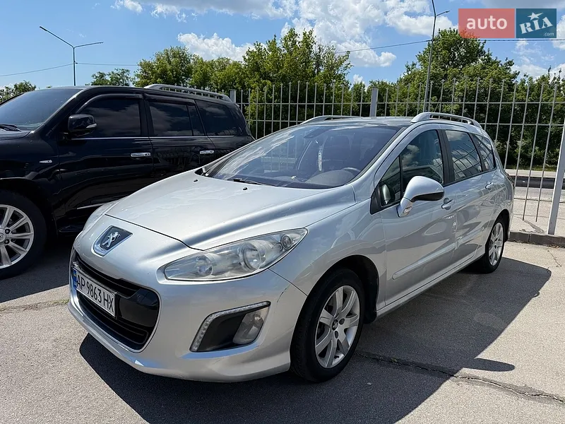 Peugeot 308