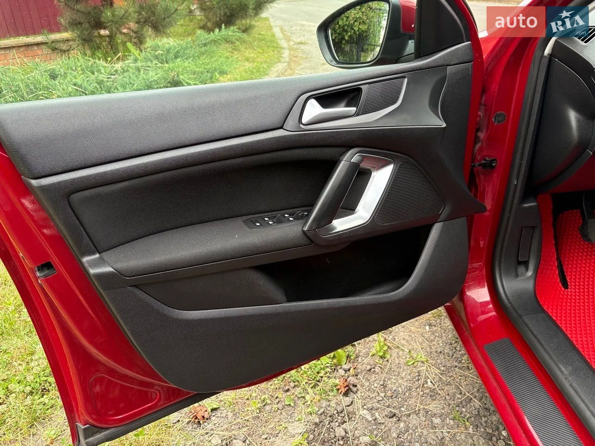 2014 Peugeot 308 - мініатюра 13