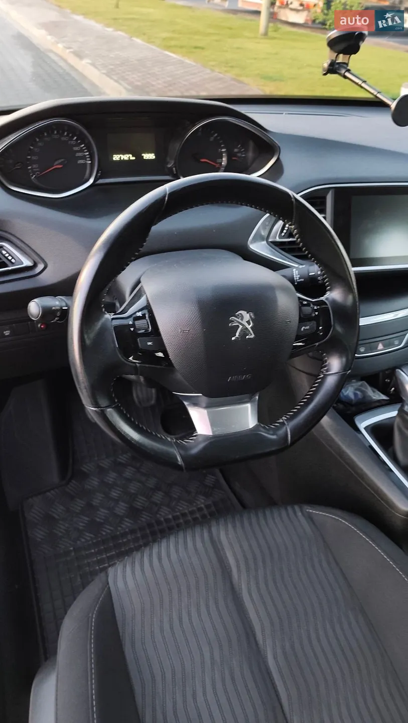 2016 Peugeot 308 - мініатюра 18