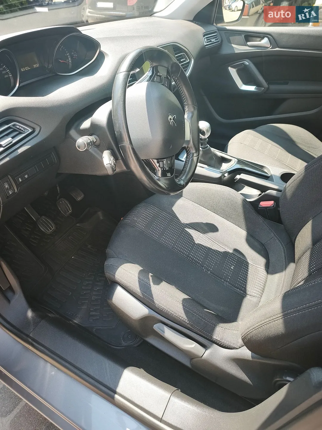 2015 Peugeot 308 - мініатюра 12