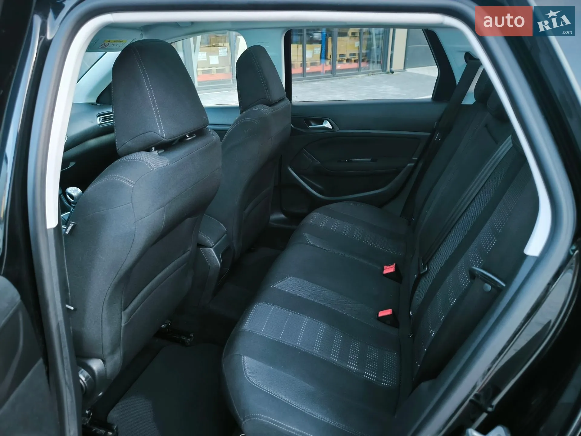 2015 Peugeot 308 - мініатюра 26