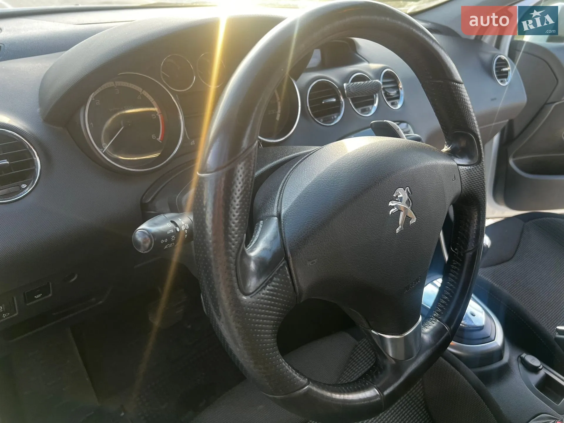 2013 Peugeot 308 - мініатюра 23