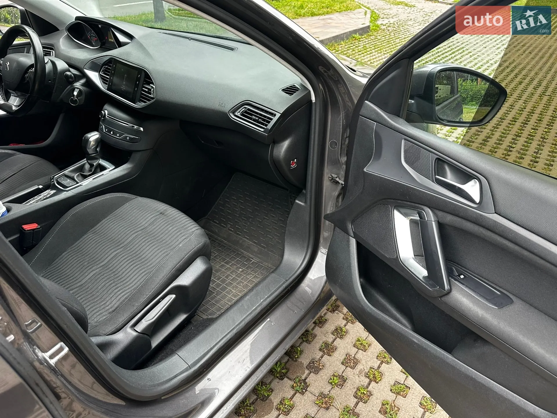 2016 Peugeot 308 - мініатюра 13
