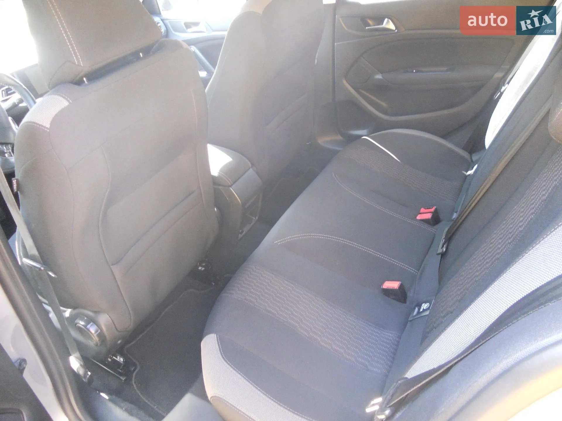 2014 Peugeot 308 - мініатюра 12