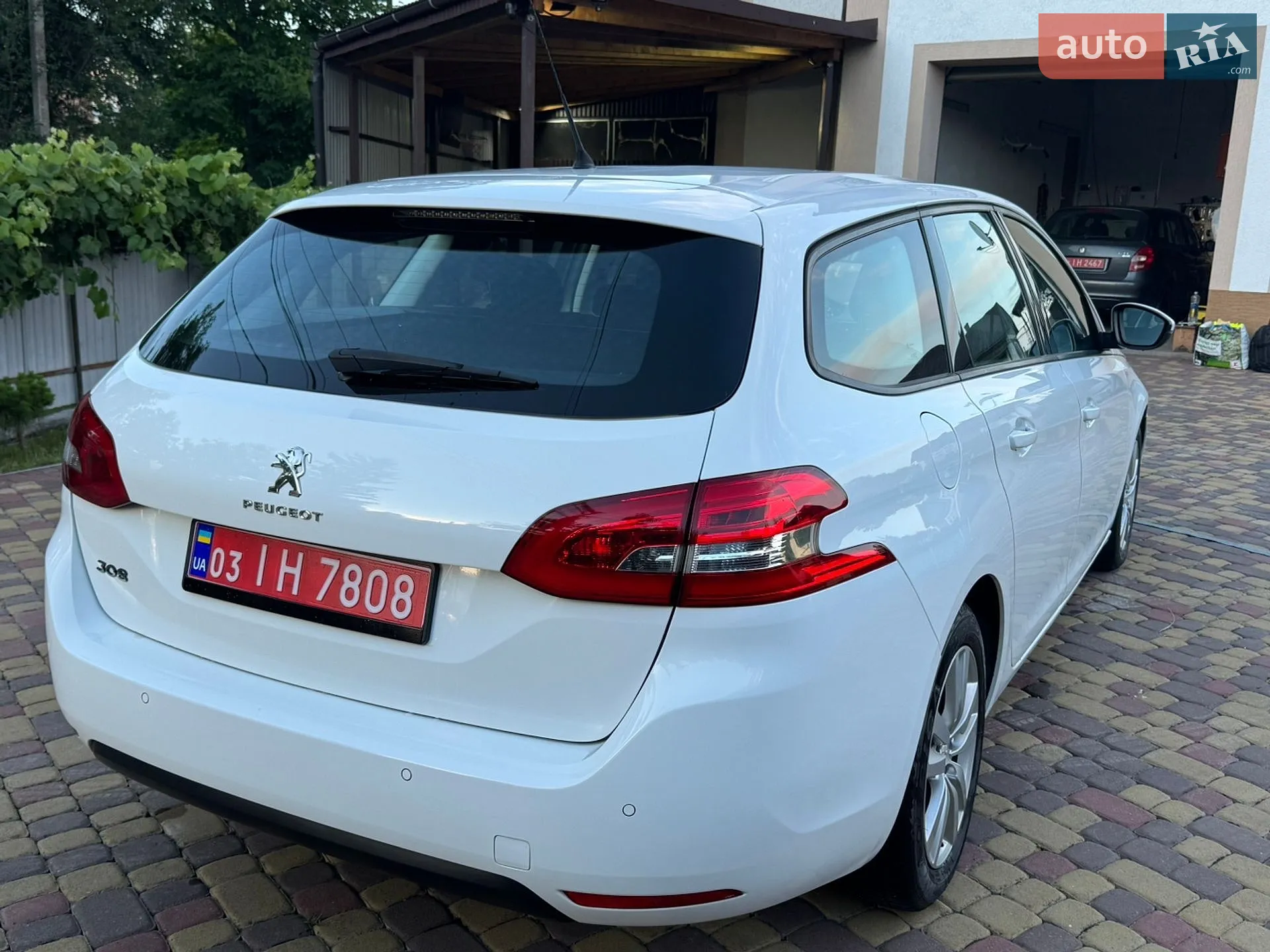 2017 Peugeot 308 - мініатюра 12
