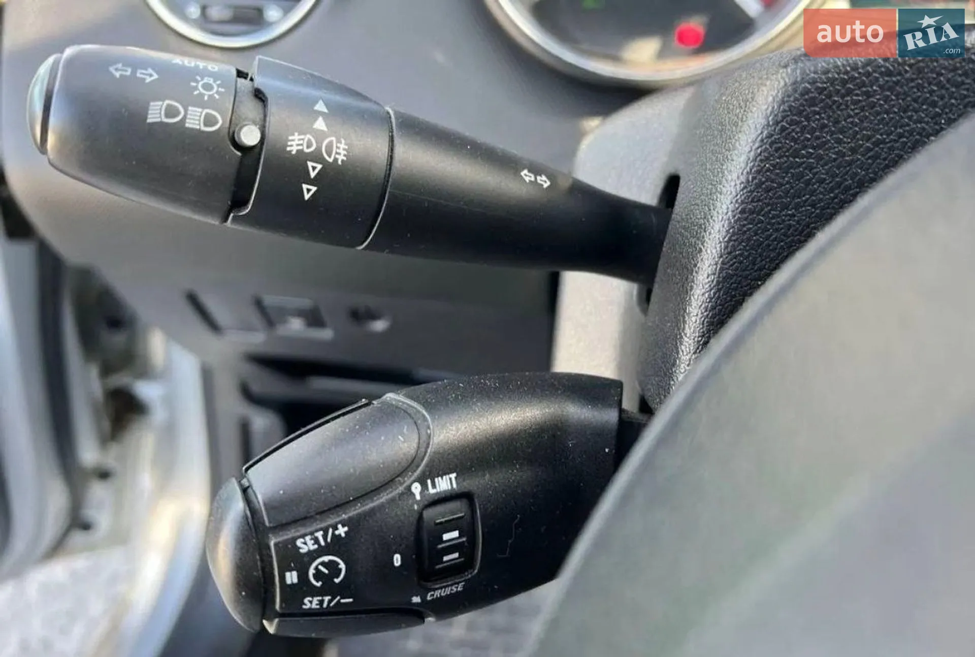 2012 Peugeot 308 - мініатюра 17