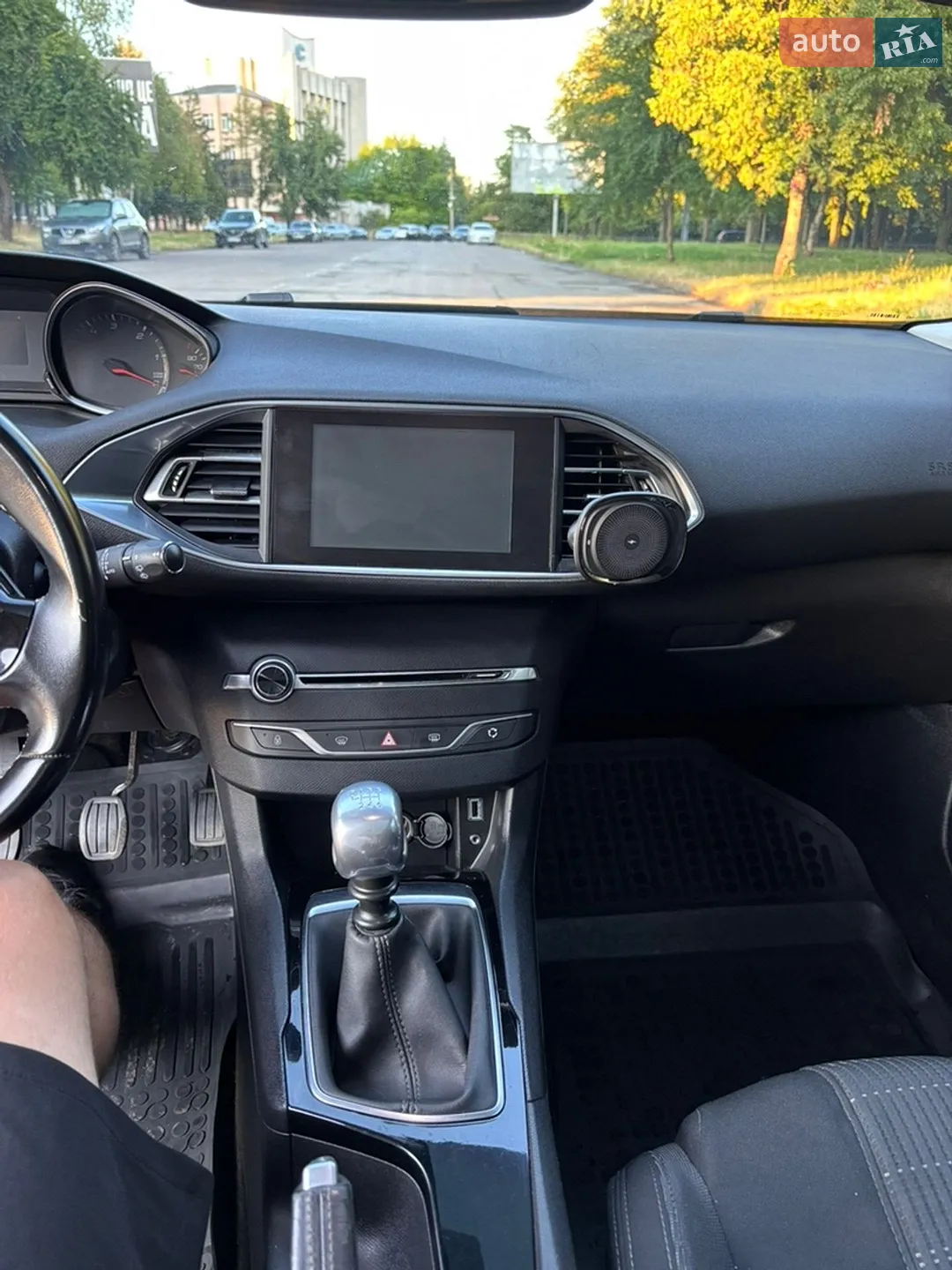 2015 Peugeot 308 - мініатюра 26