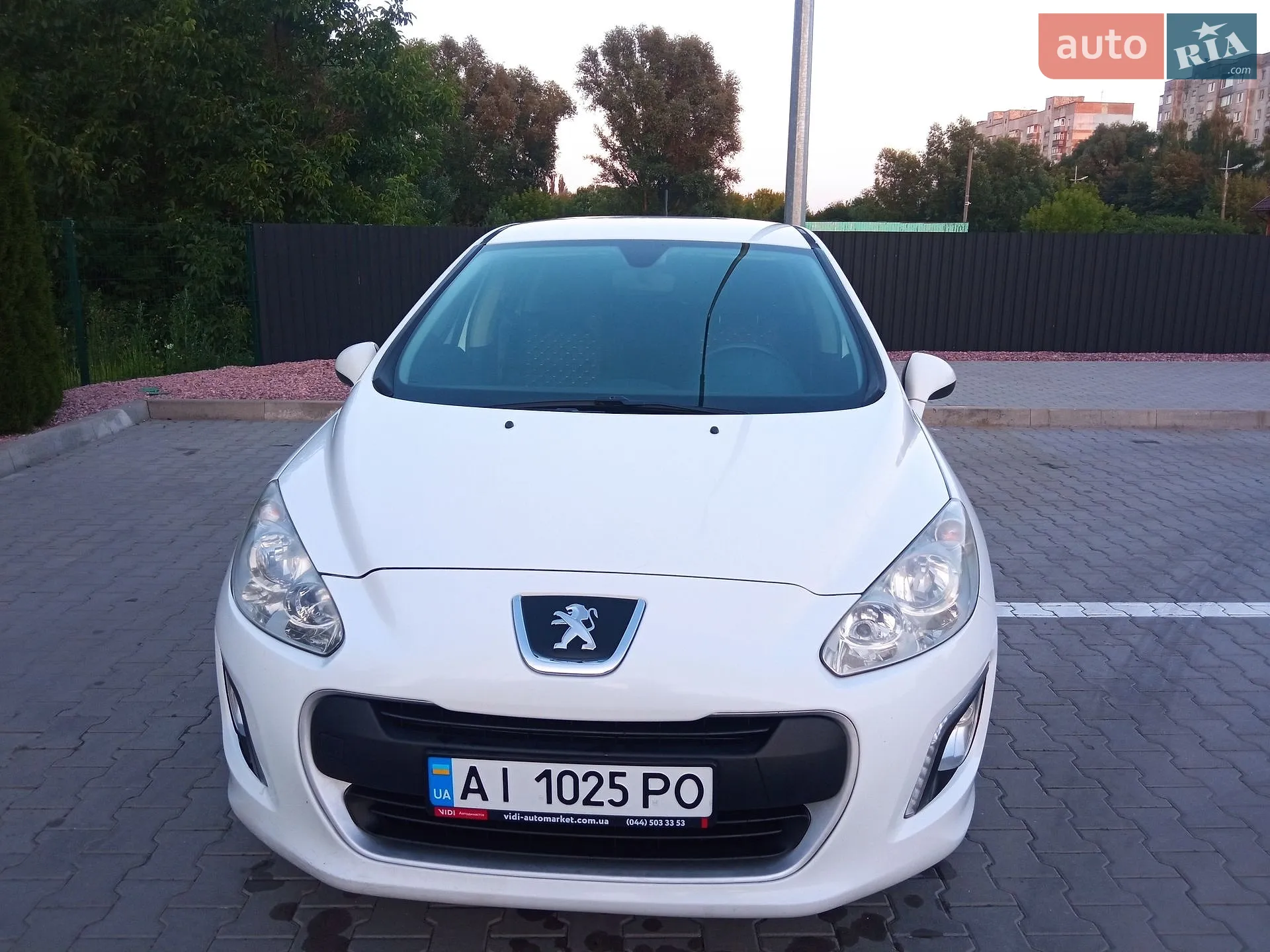 2013 Peugeot 308 - мініатюра 2