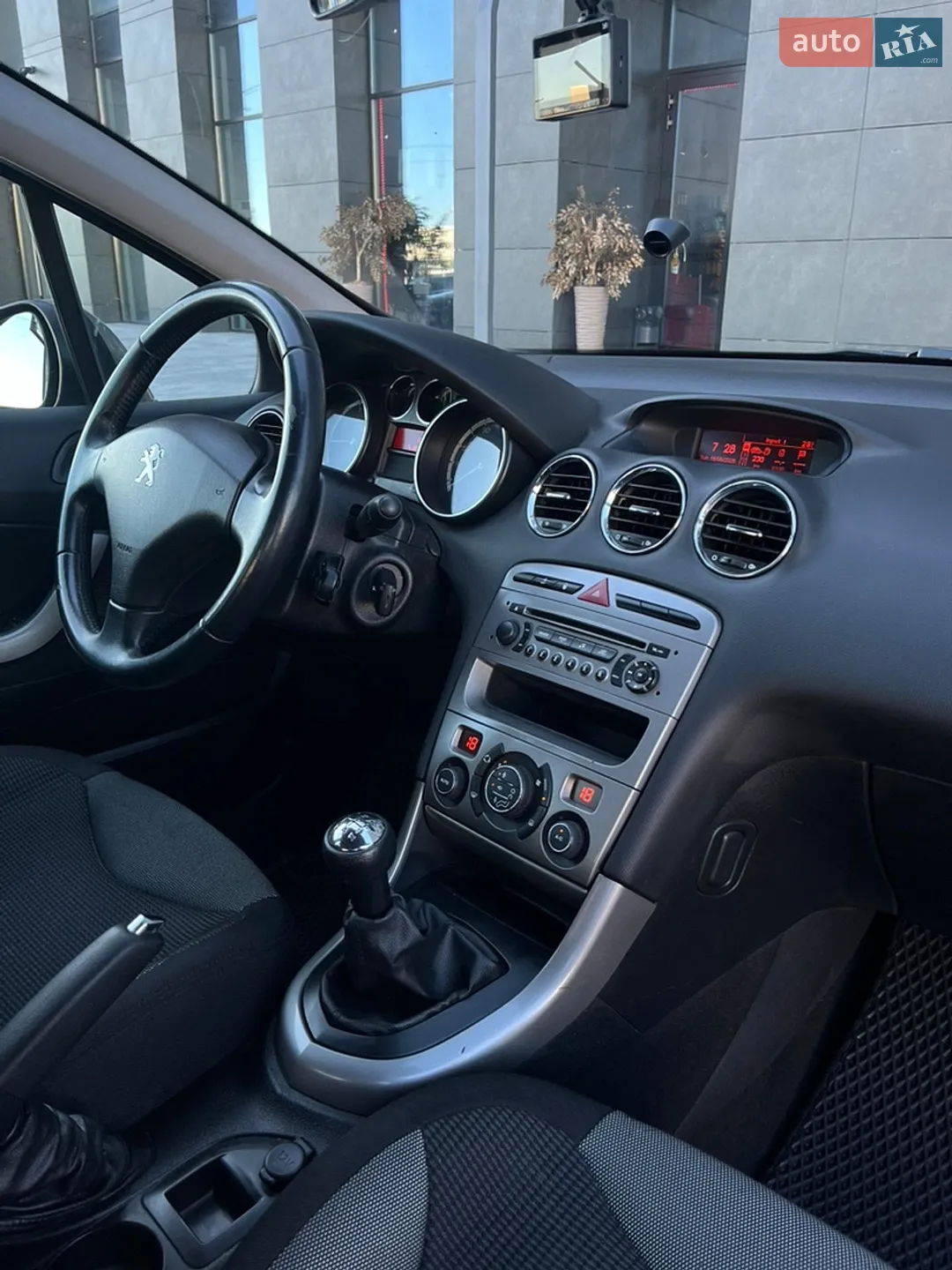 2011 Peugeot 308 - мініатюра 17
