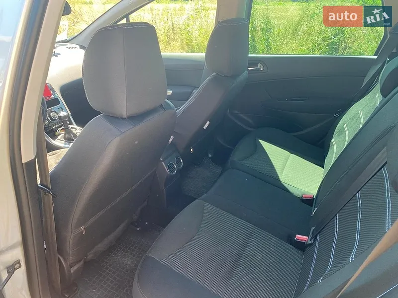 Peugeot 308 2013