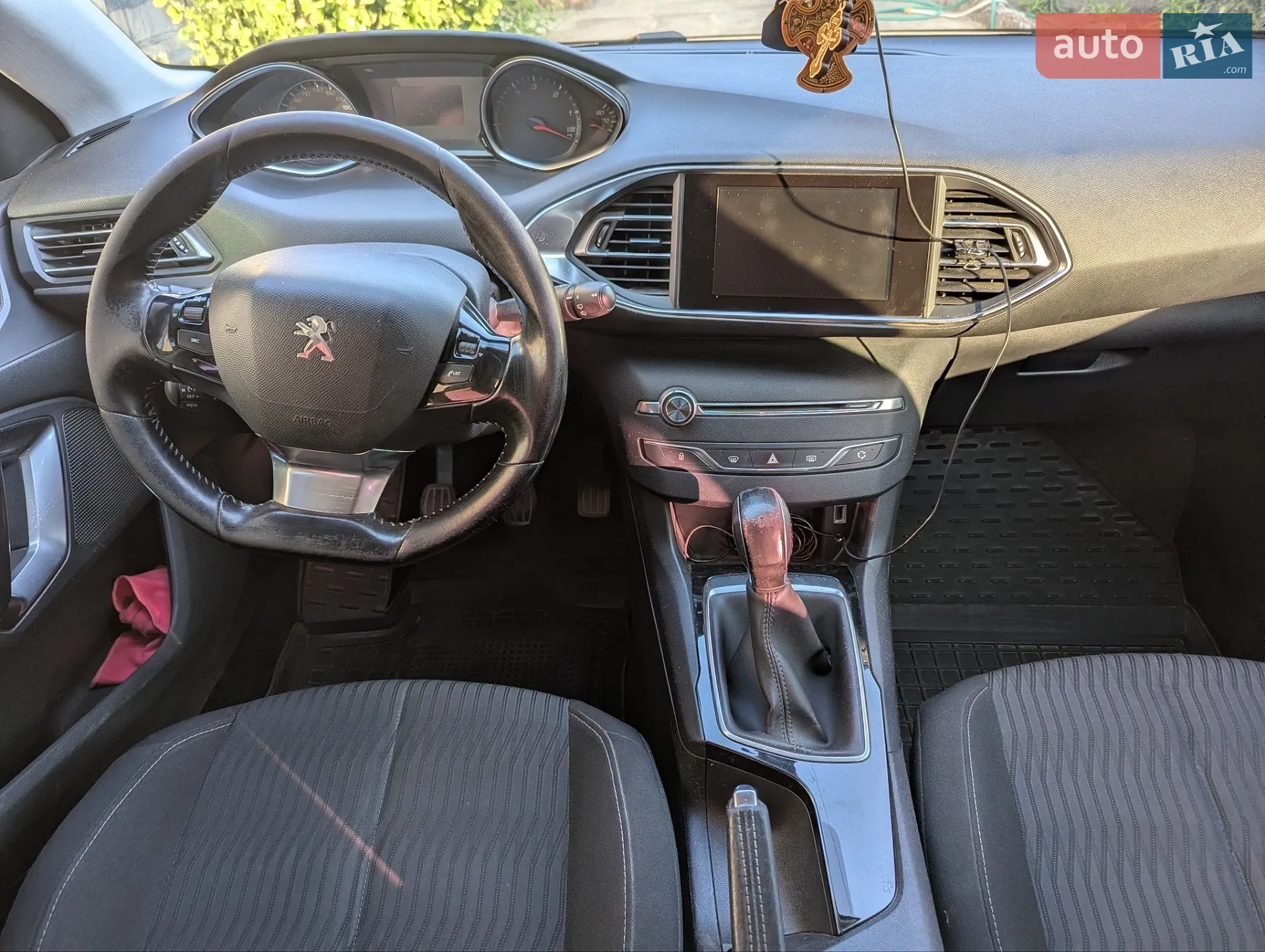 2017 Peugeot 308 - мініатюра 13