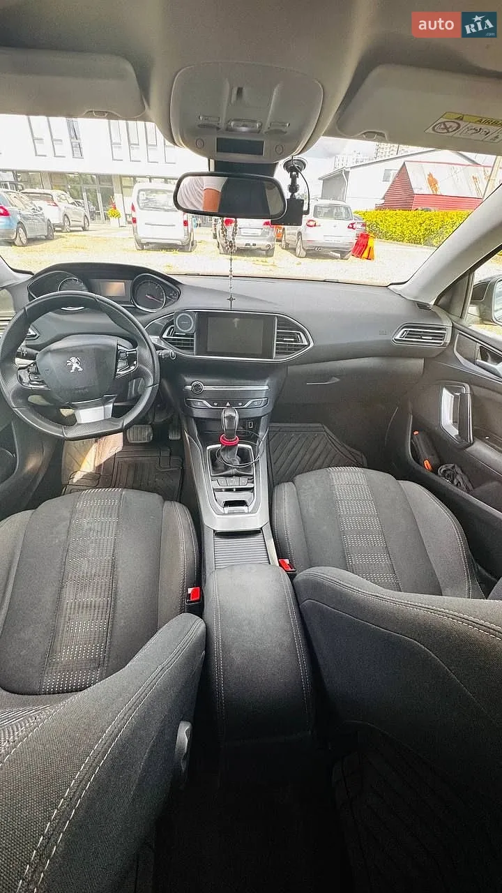 2016 Peugeot 308 - мініатюра 12