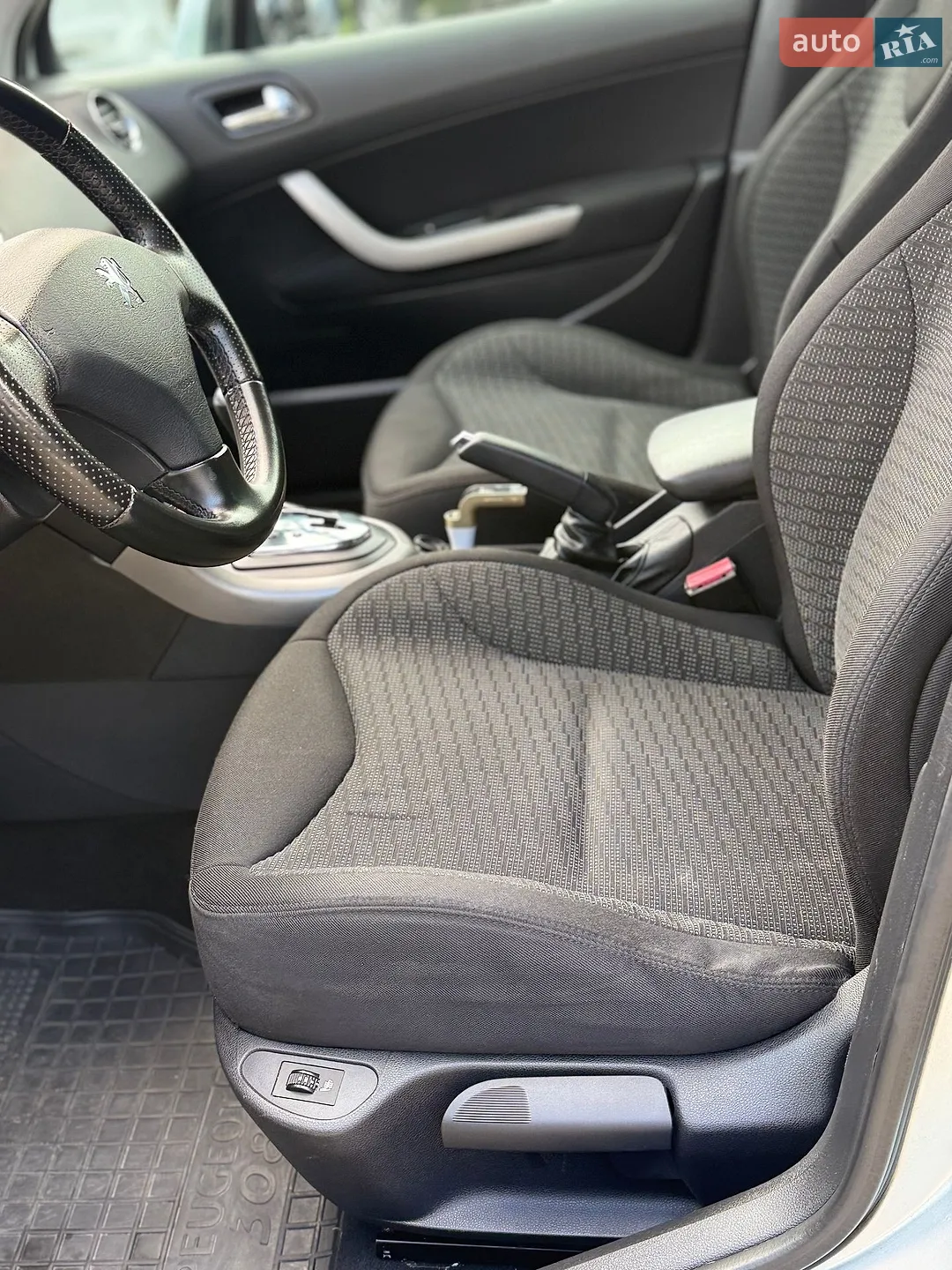 2010 Peugeot 308 - мініатюра 26