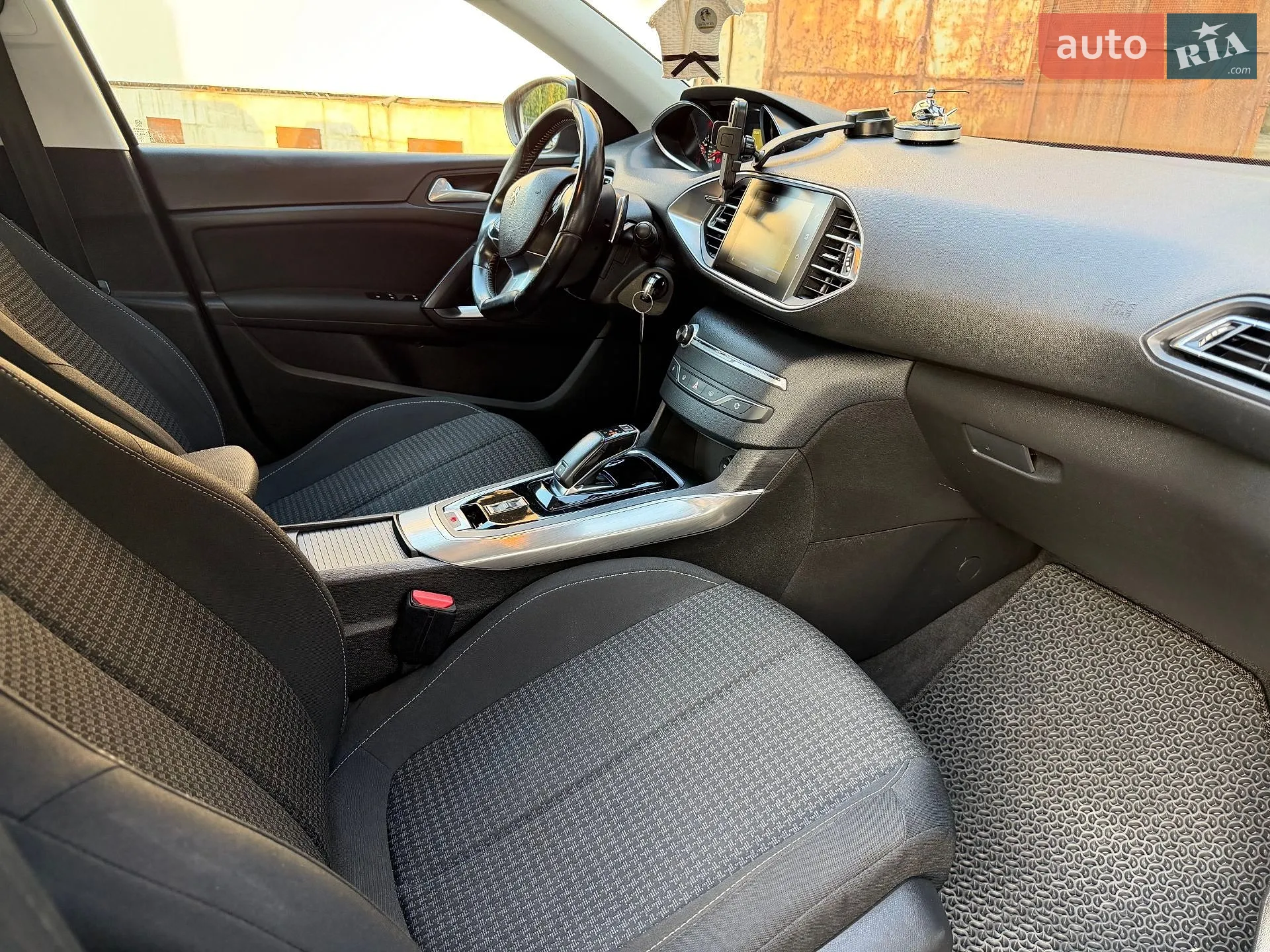 2018 Peugeot 308 - мініатюра 15