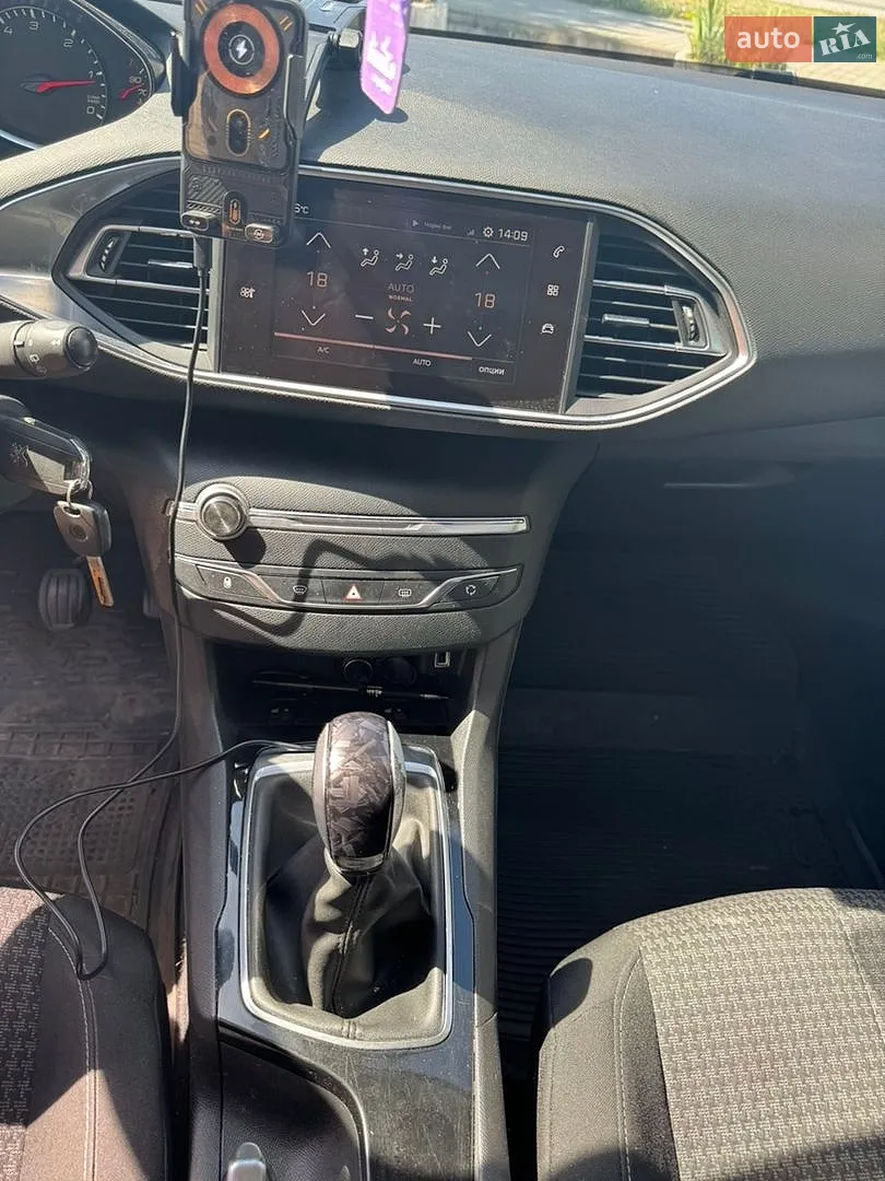 2017 Peugeot 308 - мініатюра 34