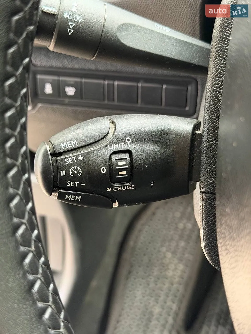 2014 Peugeot 308 - мініатюра 29