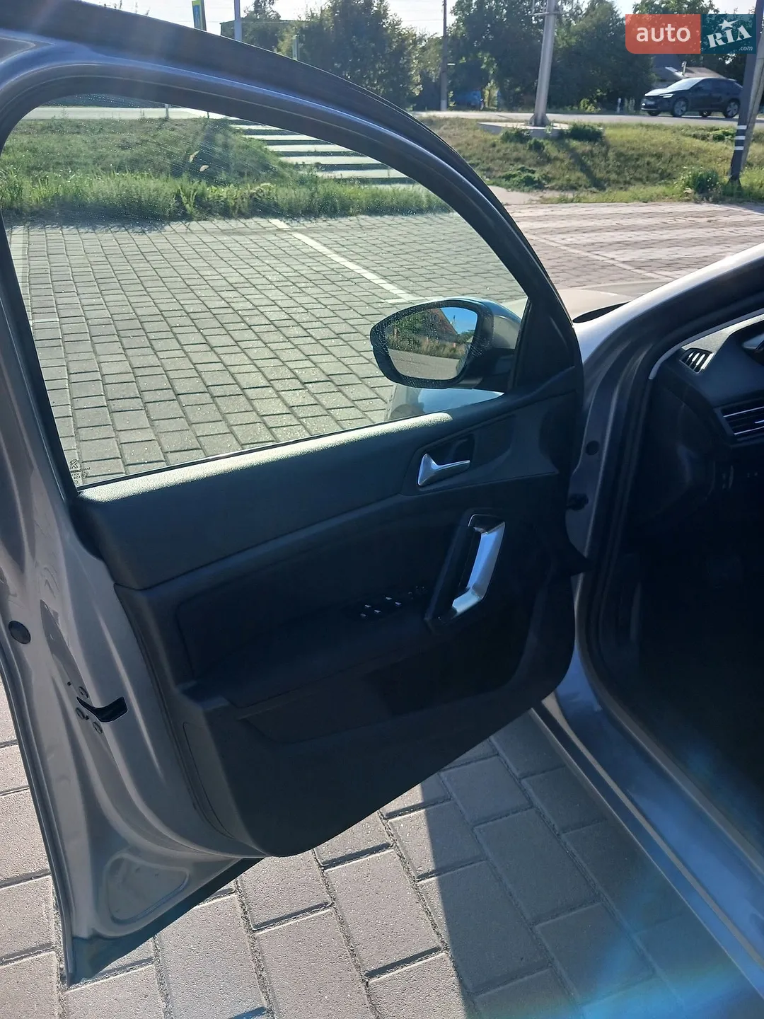 2017 Mercedes-Benz GLE - мініатюра 15