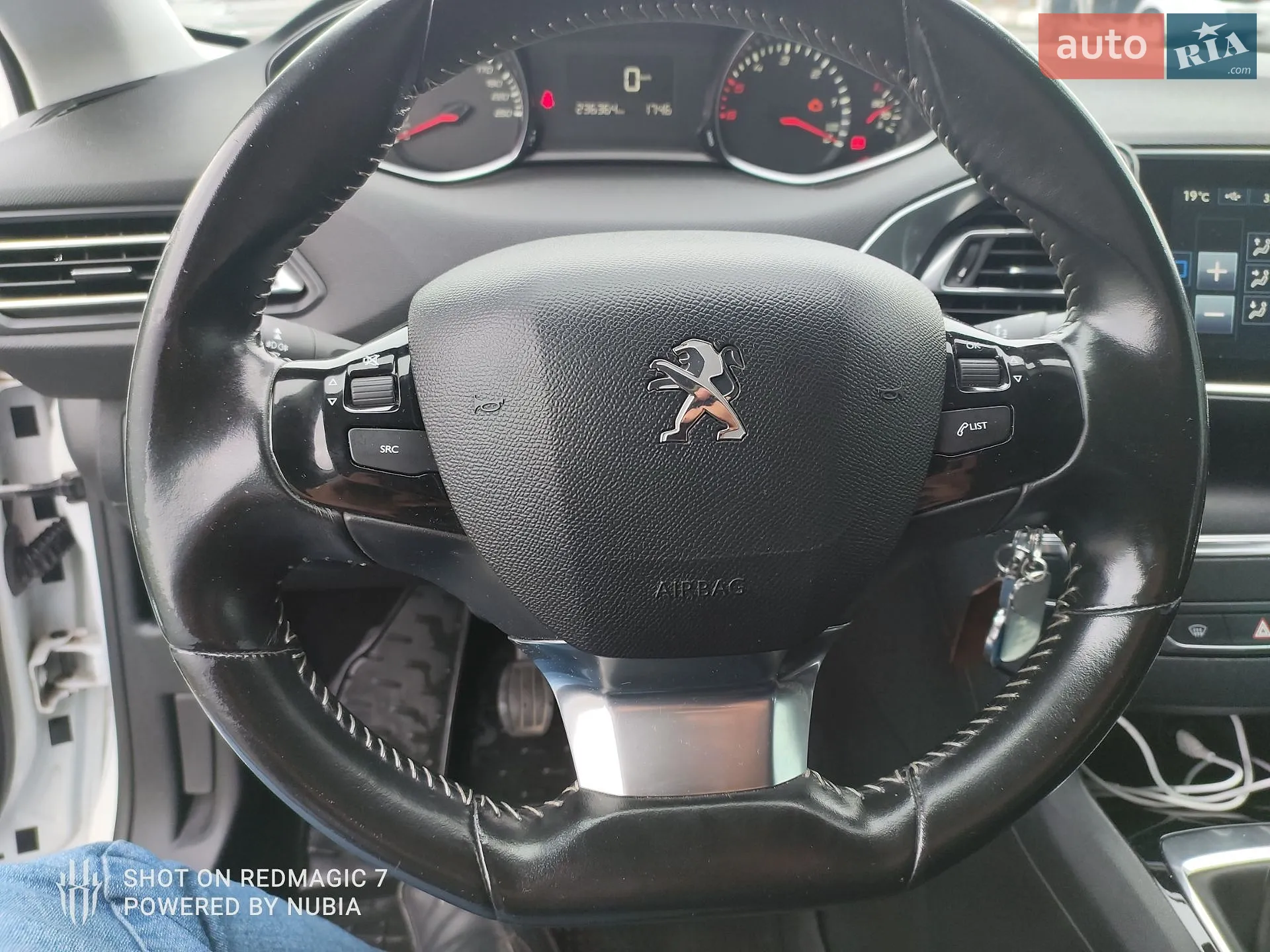 2015 Peugeot 308 - мініатюра 17