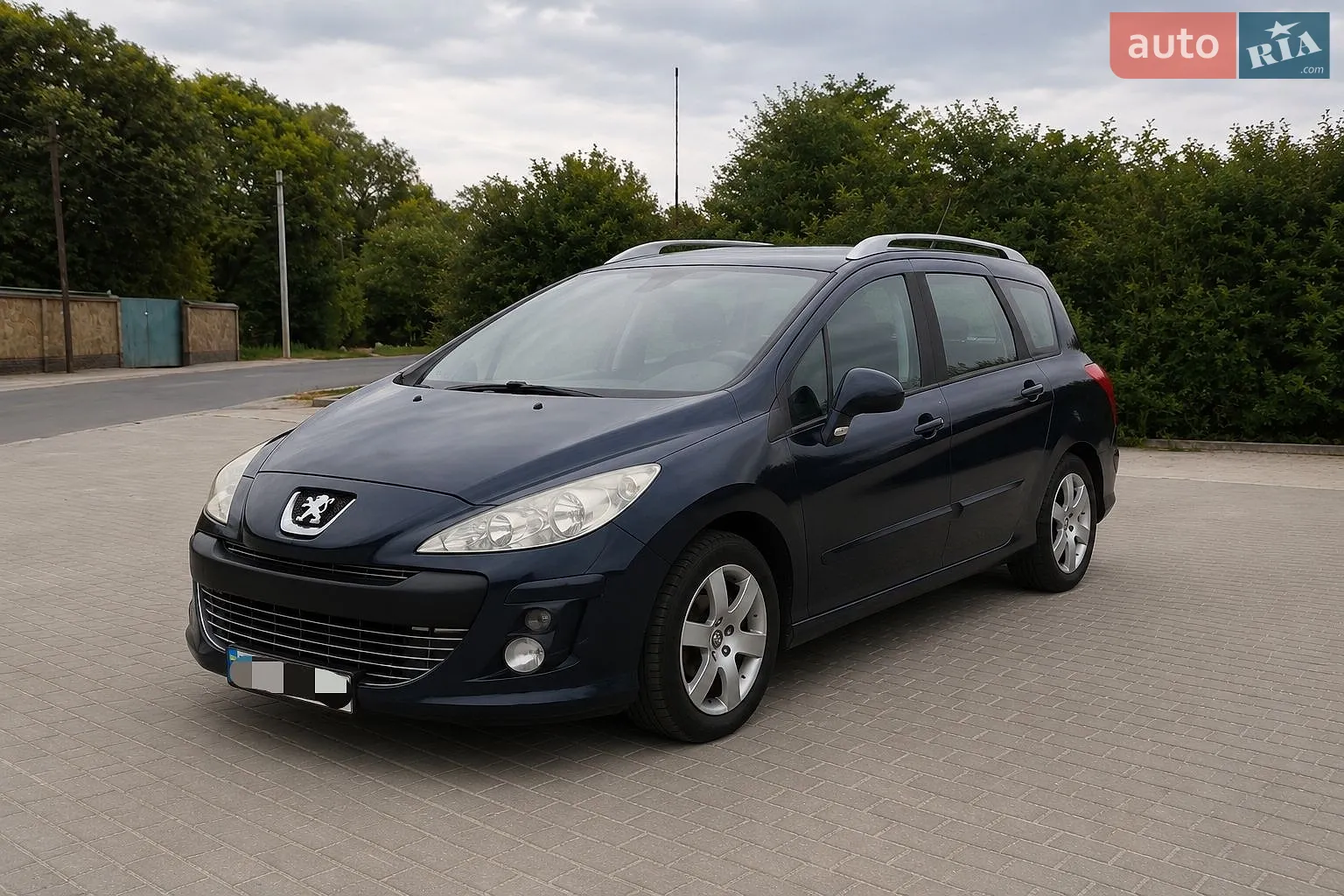 2011 Peugeot 308 - фото 1