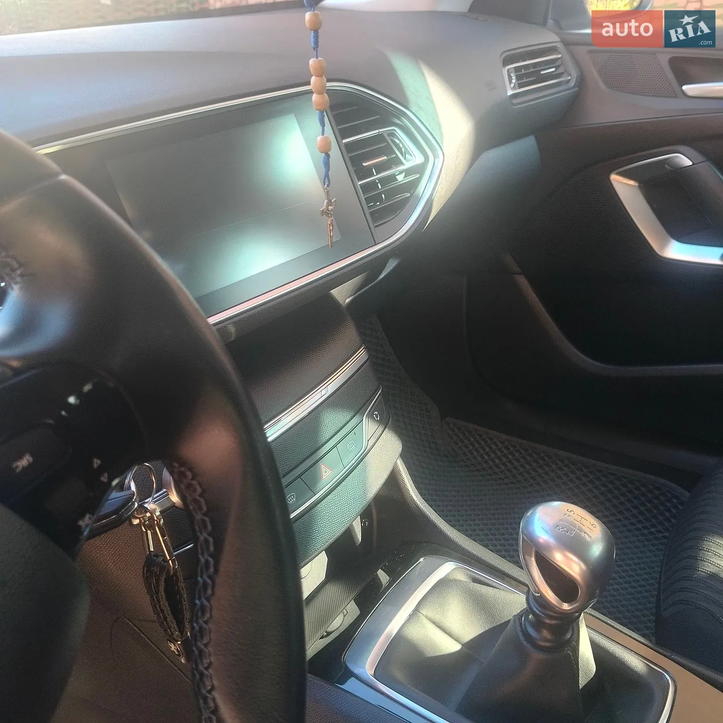 2015 Peugeot 308 - мініатюра 15