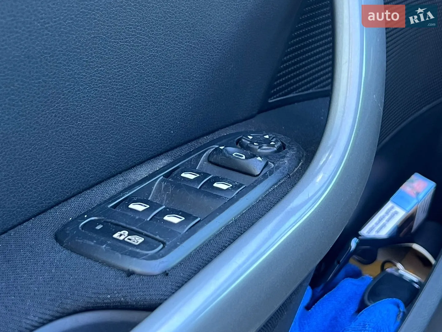 2012 Peugeot 308 - мініатюра 47