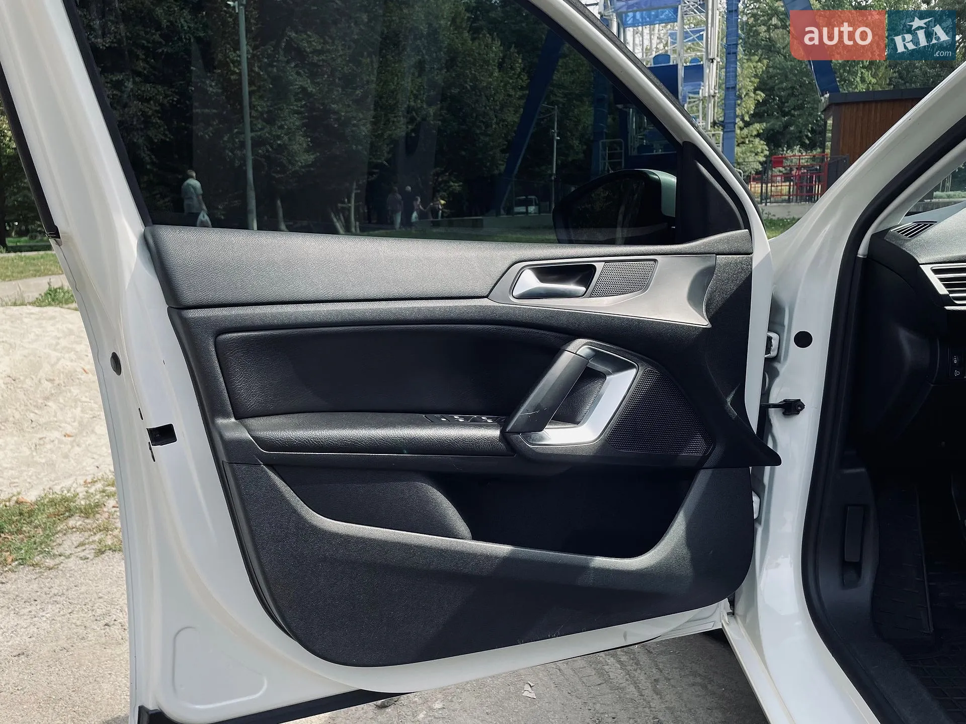 2015 Peugeot 308 - мініатюра 11
