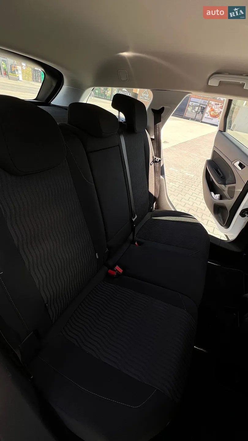 2015 Peugeot 308 - мініатюра 14