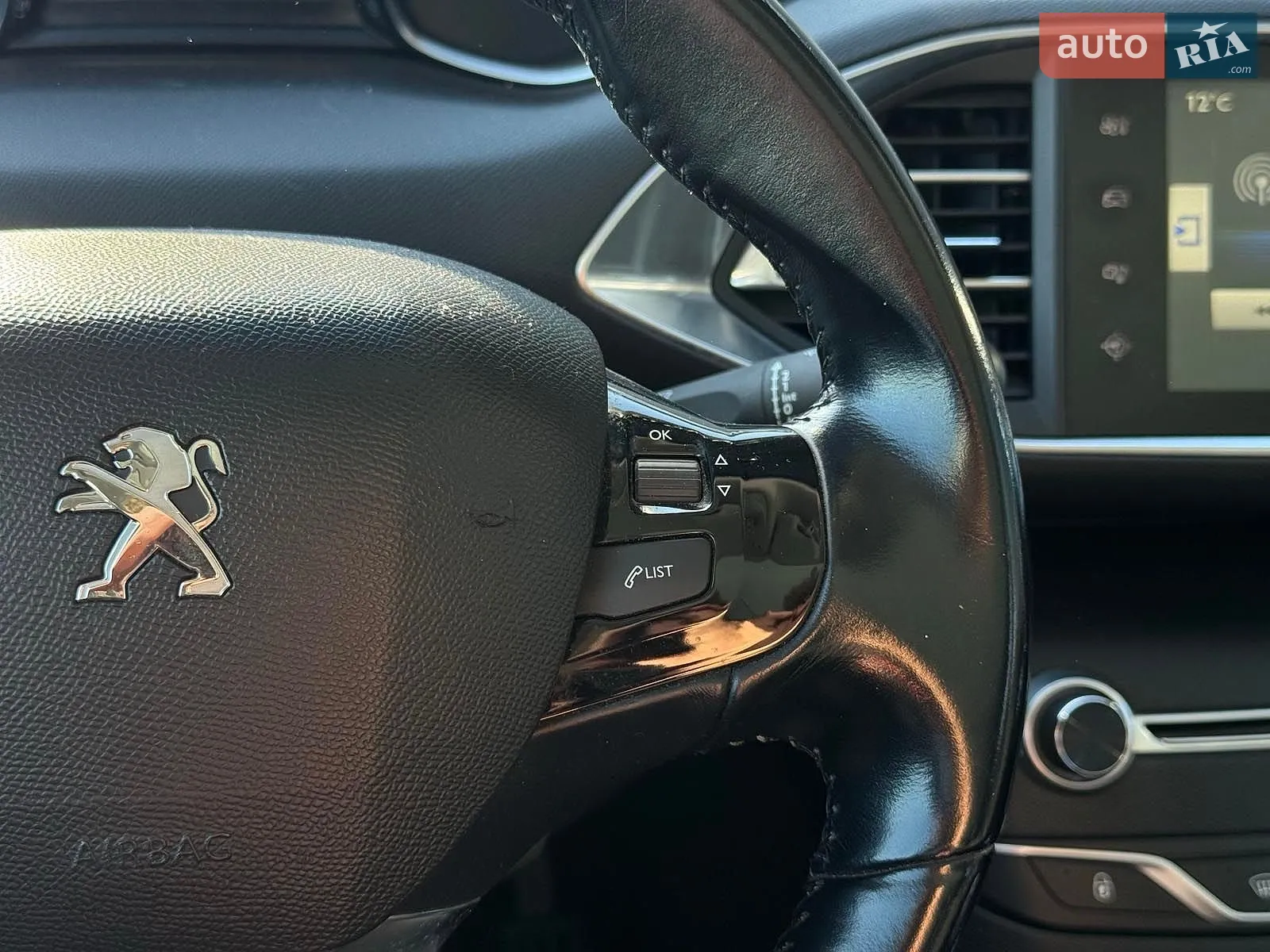 2015 Peugeot 308 - мініатюра 26