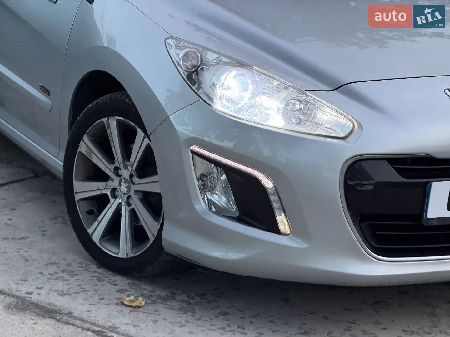 2012 Peugeot 308 - мініатюра 12