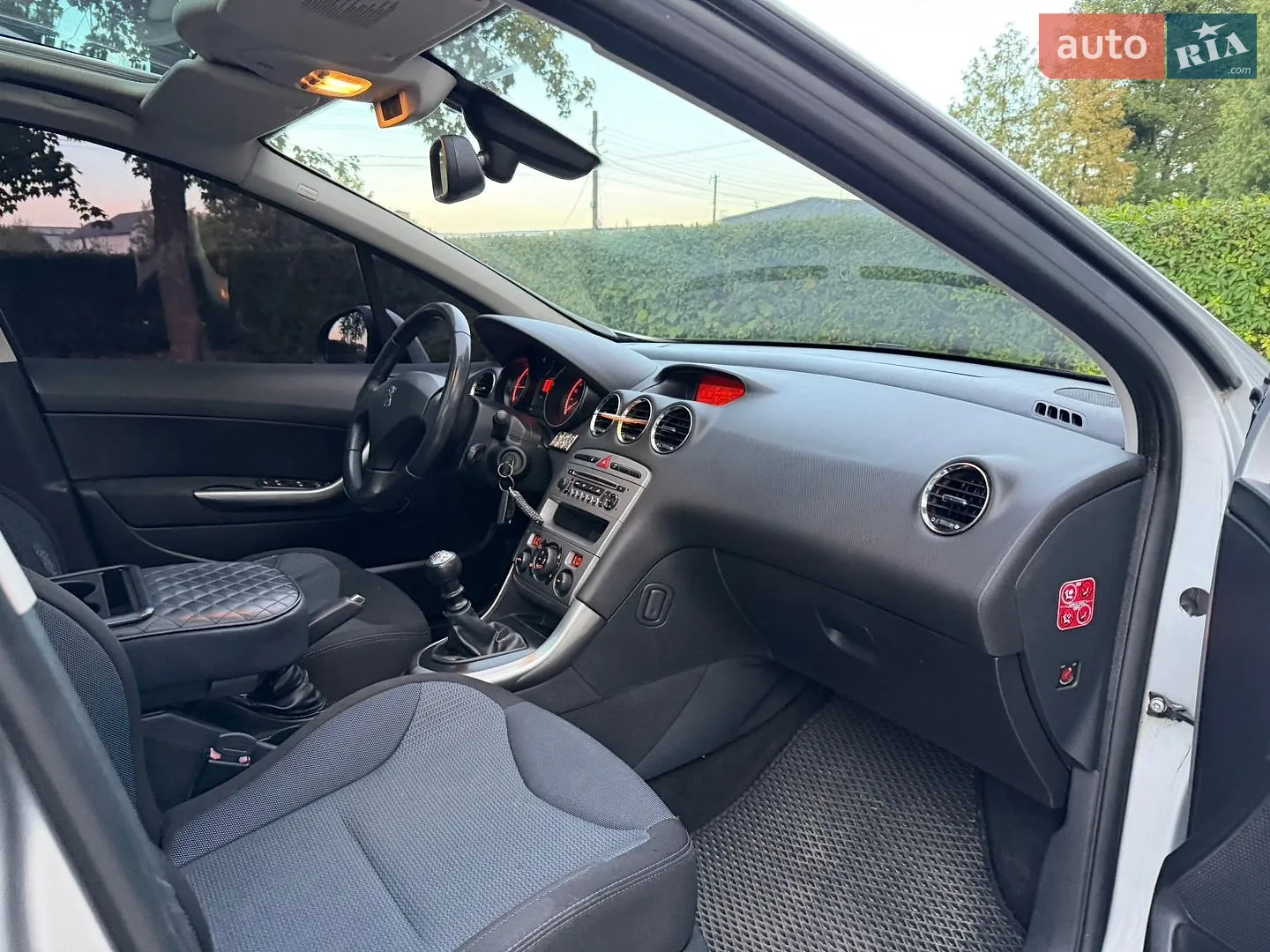 2012 Peugeot 308 - мініатюра 29