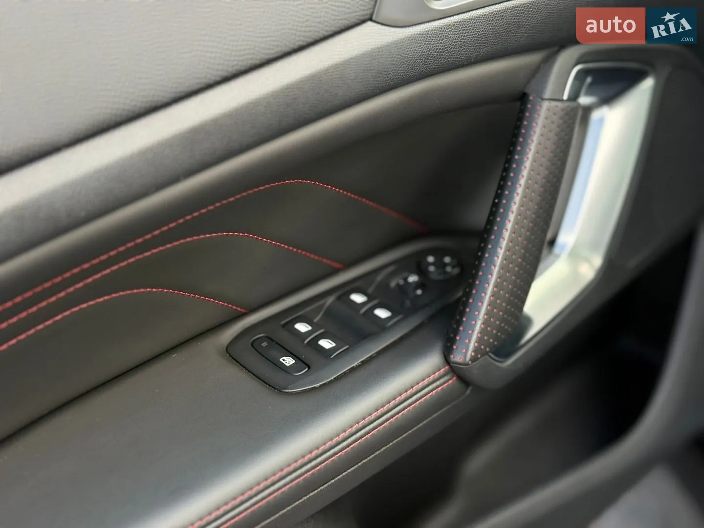 2015 Peugeot 308 - мініатюра 26