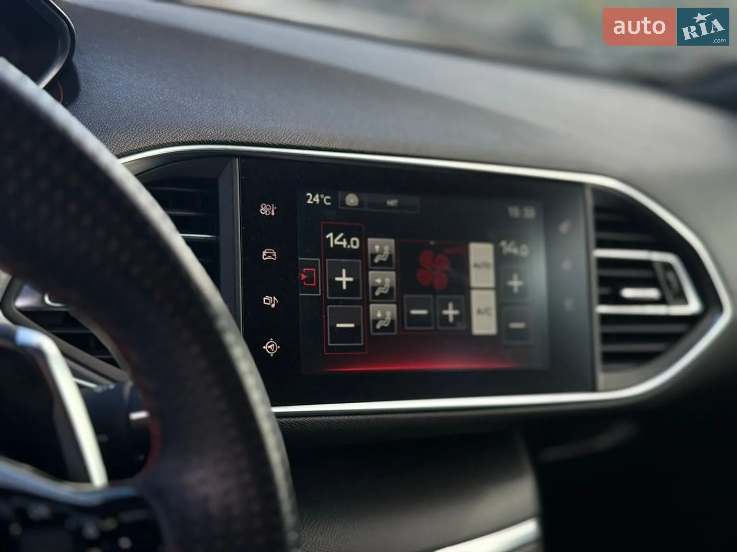 2015 Peugeot 308 - мініатюра 29