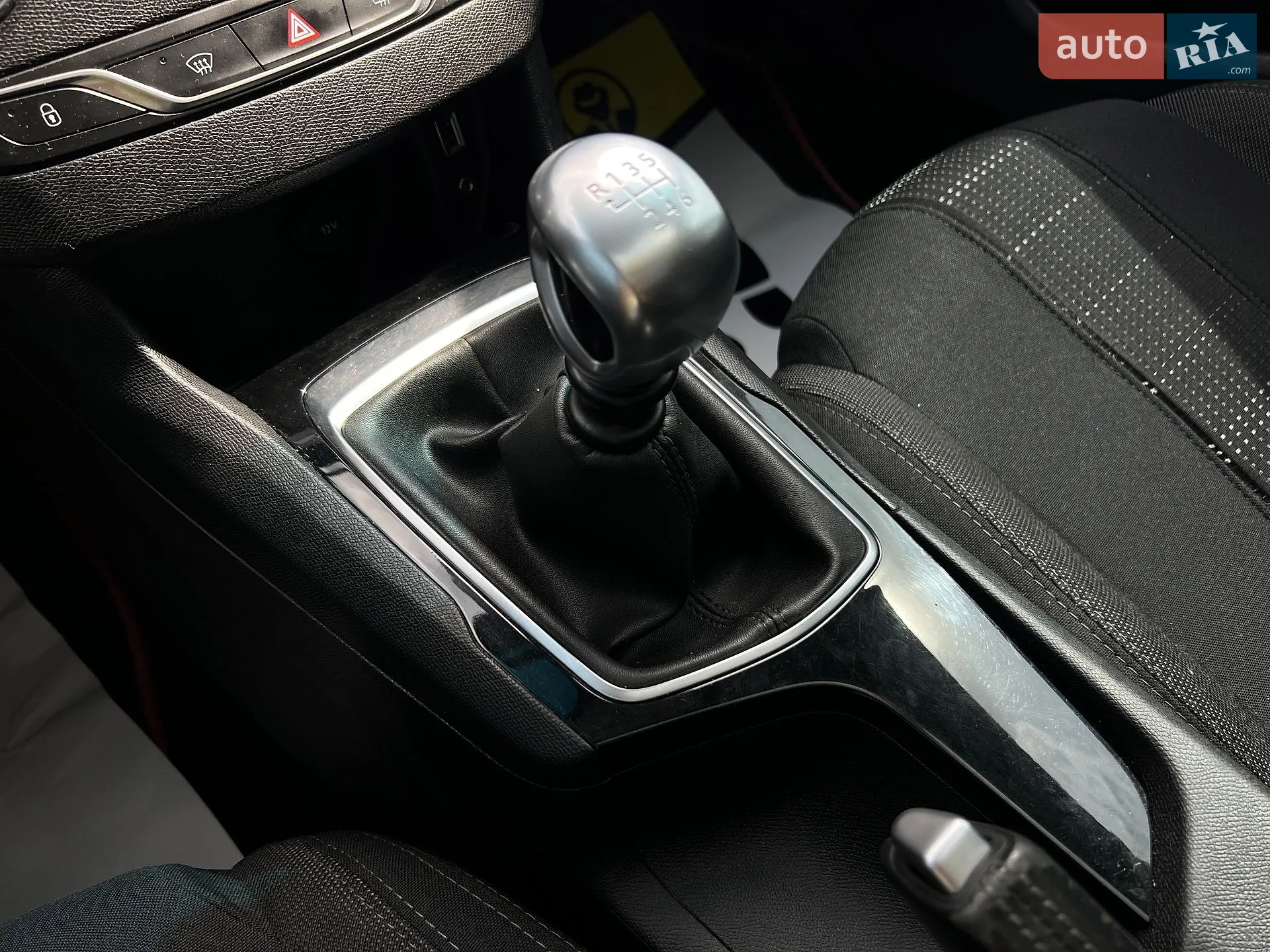 2015 Peugeot 308 - мініатюра 22