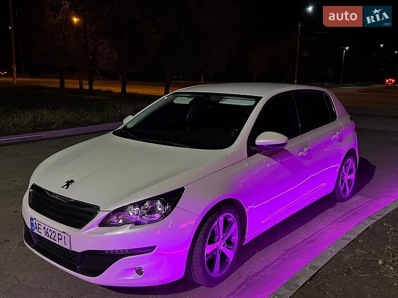 Peugeot 308 2016