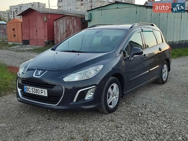 Peugeot 308 2012