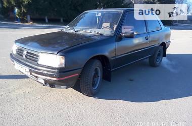 Лифтбек Peugeot 309 1989 в Днепре