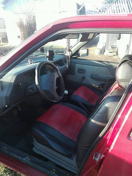Хетчбек Peugeot 309 1988 в Івано-Франківську