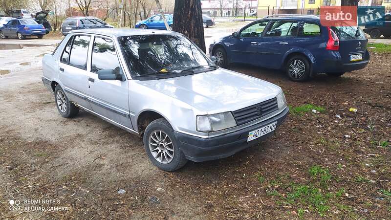 Хетчбек Peugeot 309 1986 в Києві