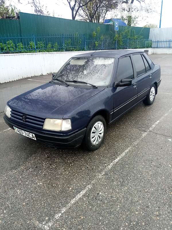 Peugeot 309 1993